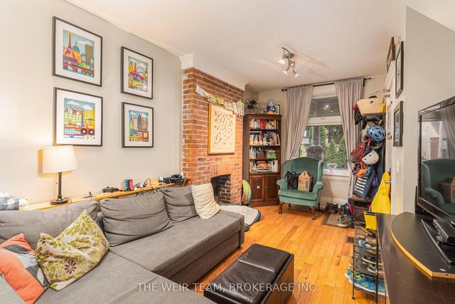 49 Alton Ave, House semidetached with 2 bedrooms, 3 bathrooms and 1 parking in Toronto ON | Image 9