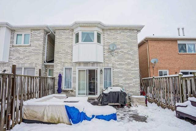 6558 Alderwood Tr W, House semidetached with 3 bedrooms, 3 bathrooms and 3 parking in Mississauga ON | Image 35