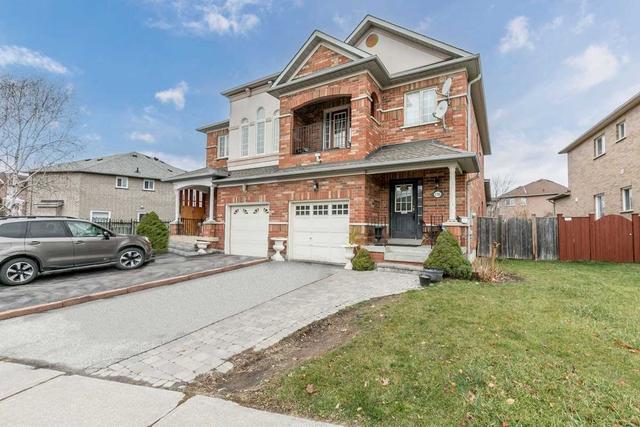 136 Blue Willow Dr, House semidetached with 3 bedrooms, 4 bathrooms and 3 parking in Vaughan ON | Card Image