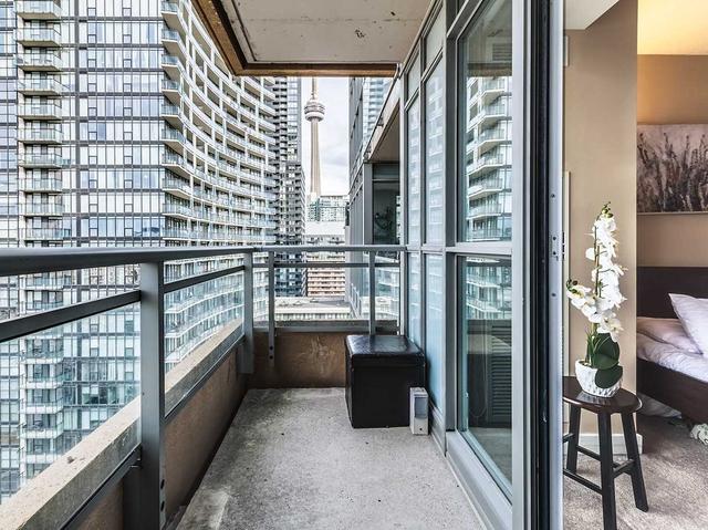 1803 - 10 Capreol Crt, Condo with 1 bedrooms, 1 bathrooms and 1 parking in Toronto ON | Image 15