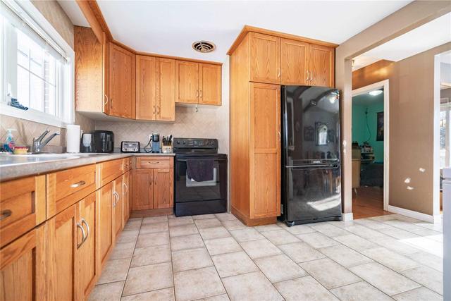 36 Freeman Ave, House detached with 2 bedrooms, 1 bathrooms and 3 parking in Guelph ON | Image 14
