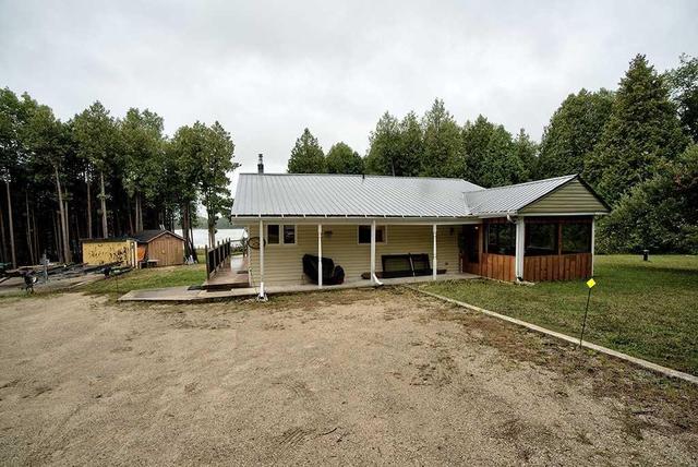 475079 Townsend Lake Road Rd, House detached with 3 bedrooms, 1 bathrooms and 4 parking in West Grey ON | Image 2