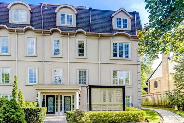 20 Relmar Rd, Townhouse with 3 bedrooms, 3 bathrooms and 1 parking in Toronto ON | Image 1