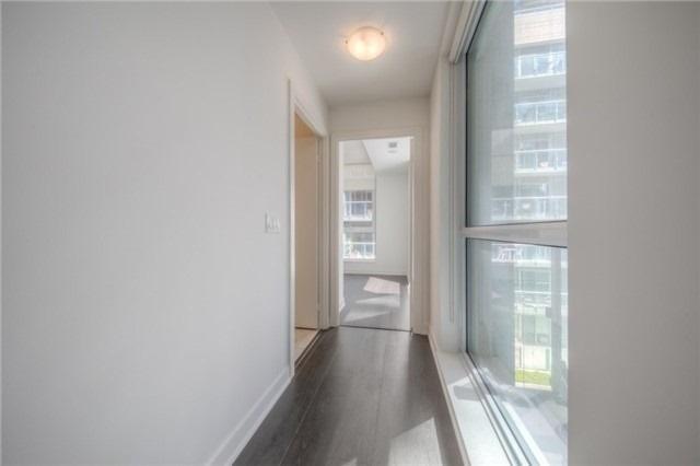 404 - 30 Nelson St, Condo with 1 bedrooms, 1 bathrooms and 0 parking in Toronto ON | Image 5