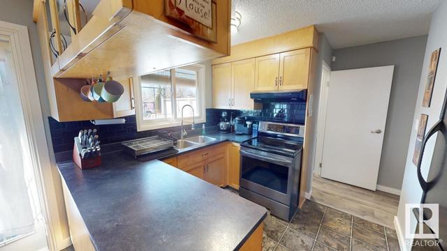 5243 44 Av, House detached with 5 bedrooms, 2 bathrooms and null parking in Drayton Valley AB | Image 5