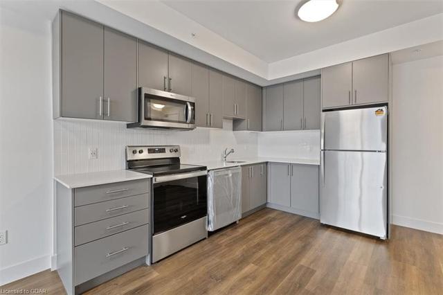211 - 103 Roger Street, House attached with 1 bedrooms, 1 bathrooms and 1 parking in Waterloo ON | Image 12
