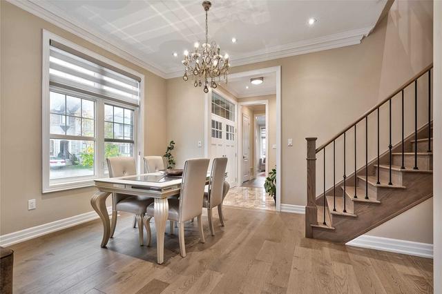 205 North Park Blvd, House detached with 4 bedrooms, 4 bathrooms and 4 parking in Oakville ON | Image 5