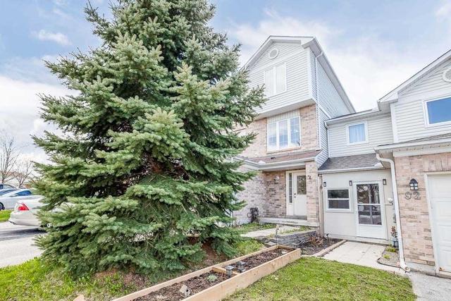 94 Pickett Cres, House attached with 3 bedrooms, 2 bathrooms and 3 parking in Barrie ON | Image 1