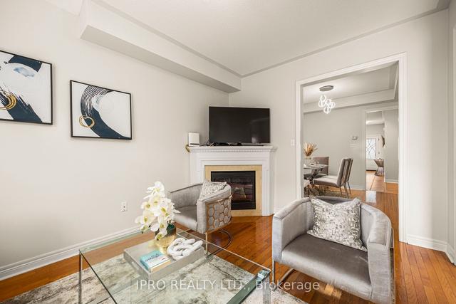 85 Andes Cres, House semidetached with 3 bedrooms, 3 bathrooms and 3 parking in Vaughan ON | Image 11
