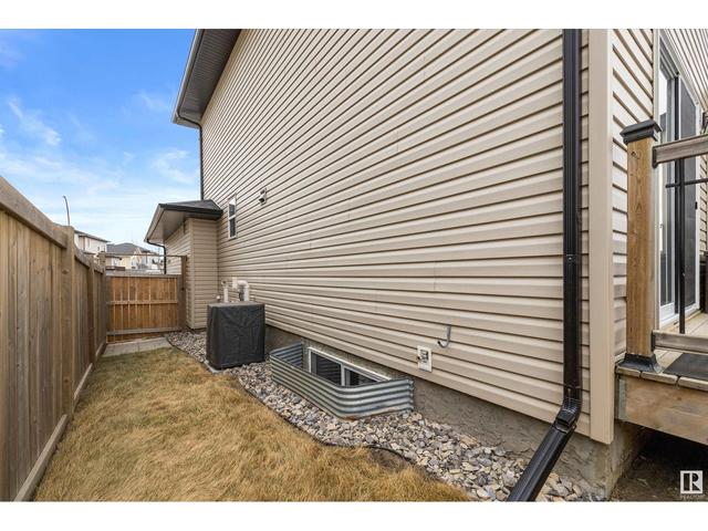 9410 85 Av, House detached with 4 bedrooms, 3 bathrooms and null parking in Morinville AB | Image 45