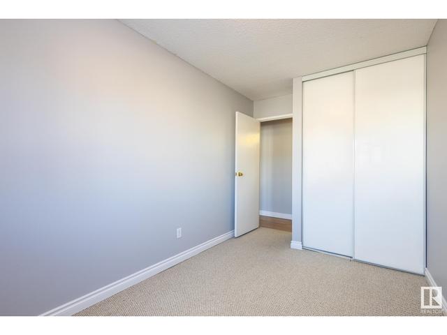 302 - 14520 52 St Nw, Condo with 3 bedrooms, 1 bathrooms and 1 parking in Edmonton AB | Image 5