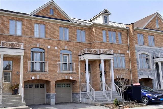 7157 Triumph Lane, House attached with 3 bedrooms, 2 bathrooms and 1 parking in Mississauga ON | Image 1