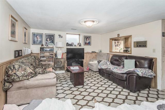208 Eramosa Rd, House detached with 3 bedrooms, 3 bathrooms and 10 parking in Guelph ON | Image 27