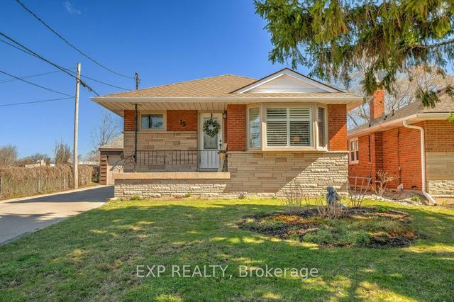 15 Dallas Ave, House detached with 3 bedrooms, 2 bathrooms and 3 parking in Hamilton ON | Image 12
