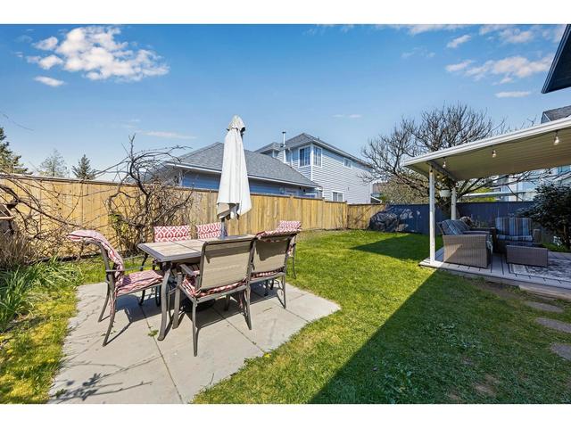 15153 96a Avenue, House detached with 4 bedrooms, 3 bathrooms and 4 parking in Surrey BC | Image 25