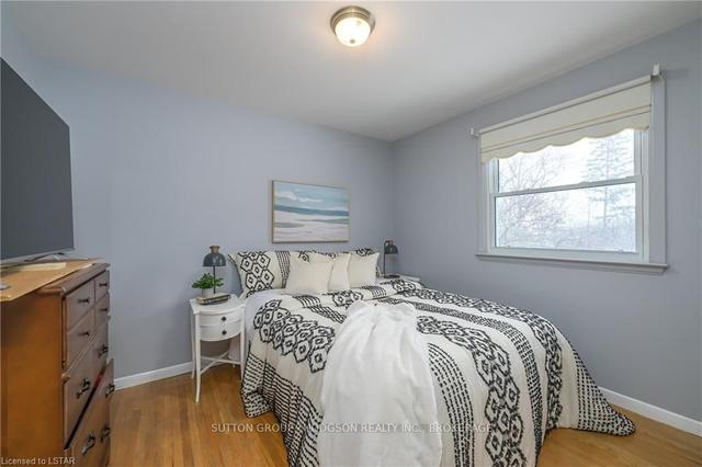 937 Whitton Ave, House detached with 4 bedrooms, 3 bathrooms and 4 parking in London ON | Image 17