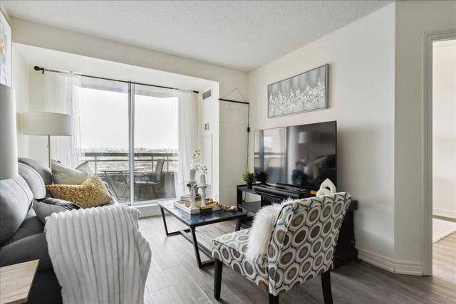 901 - 1700 Eglinton Ave E, Condo with 2 bedrooms, 2 bathrooms and 1 parking in Toronto ON | Image 14