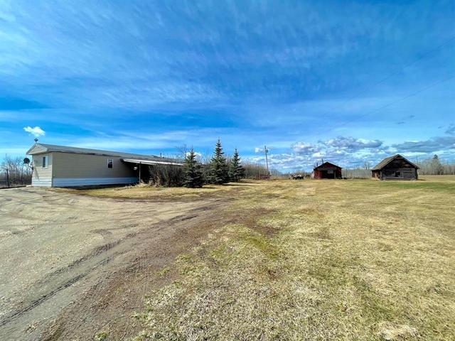 742084 a/b Range Road 35, House detached with 3 bedrooms, 2 bathrooms and null parking in Grande Prairie County No. 1 AB | Image 27
