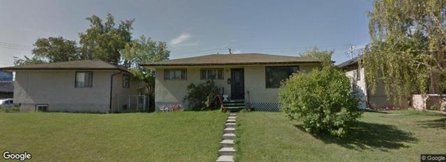 4607 17 Avenue Nw, House detached with 3 bedrooms, 2 bathrooms and 2 parking in Calgary AB | Card Image