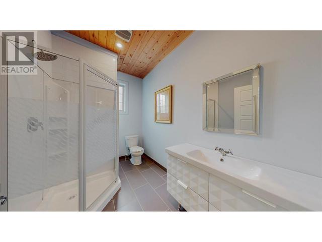 317 2nd Avenue, House detached with 6 bedrooms, 4 bathrooms and 4 parking in Keremeos BC | Image 23