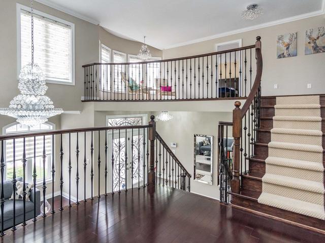 126 Elbern Markell Dr, House detached with 4 bedrooms, 5 bathrooms and 6 parking in Brampton ON | Image 16