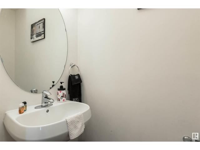 24 - 11 Clover Bar Ln, House attached with 2 bedrooms, 1 bathrooms and null parking in Edmonton AB | Image 6