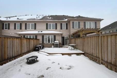 8 Tempo Way, House attached with 3 bedrooms, 3 bathrooms and 1 parking in Whitby ON | Image 9