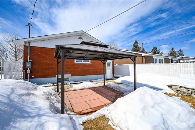 129 Alpine Street, House detached with 2 bedrooms, 2 bathrooms and 8 parking in Ottawa ON | Image 30