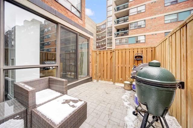 th09 - 73 Mccaul St, Townhouse with 3 bedrooms, 3 bathrooms and 0 parking in Toronto ON | Image 21