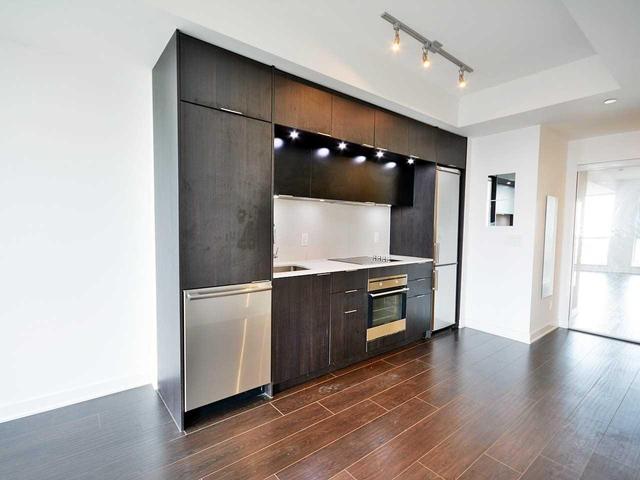 1705 - 170 Sumach St, Condo with 0 bedrooms, 1 bathrooms and null parking in Toronto ON | Image 4