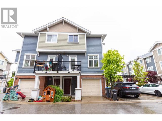 9 - 1135 Ewen Avenue, House attached with 2 bedrooms, 1 bathrooms and 1 parking in New Westminster BC | Image 1