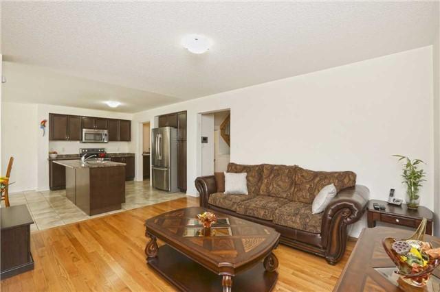 50 Denali Cres, House detached with 4 bedrooms, 3 bathrooms and 4 parking in Brampton ON | Image 4