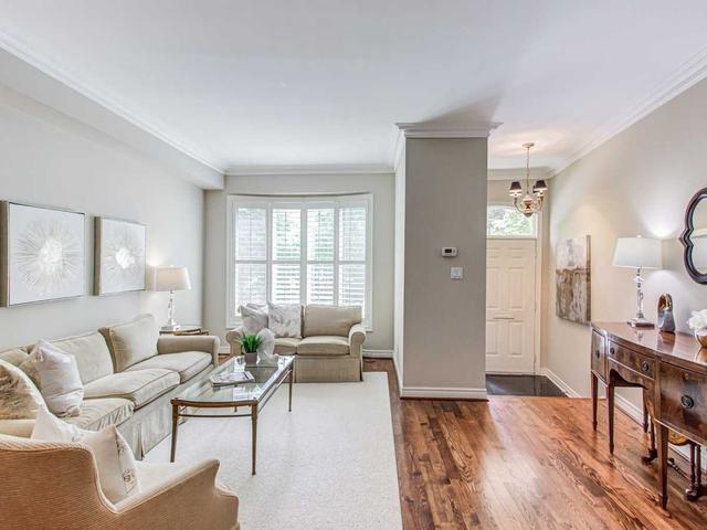 94 Pleasant Blvd, Townhouse with 3 bedrooms, 3 bathrooms and 2 parking in Toronto ON | Image 24