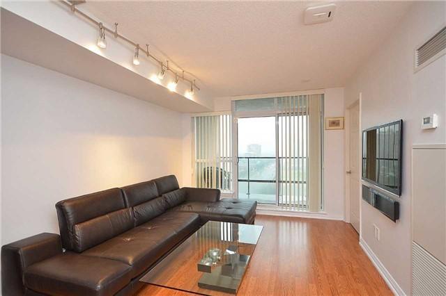 1605 - 220 Forum Dr, Condo with 2 bedrooms, 2 bathrooms and 1 parking in Mississauga ON | Image 5