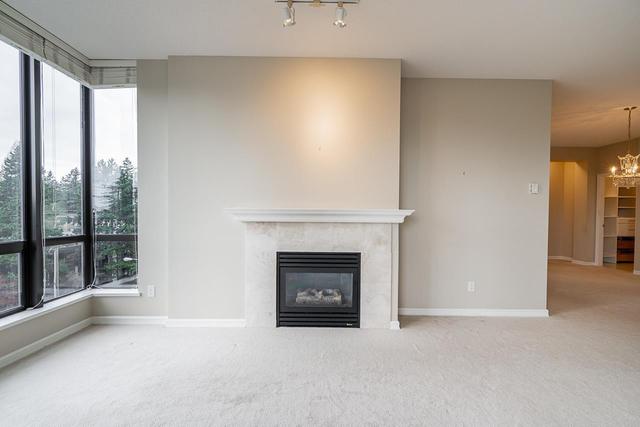 502 - 1550 Martin Street, Condo with 2 bedrooms, 2 bathrooms and 1 parking in White Rock BC | Image 9