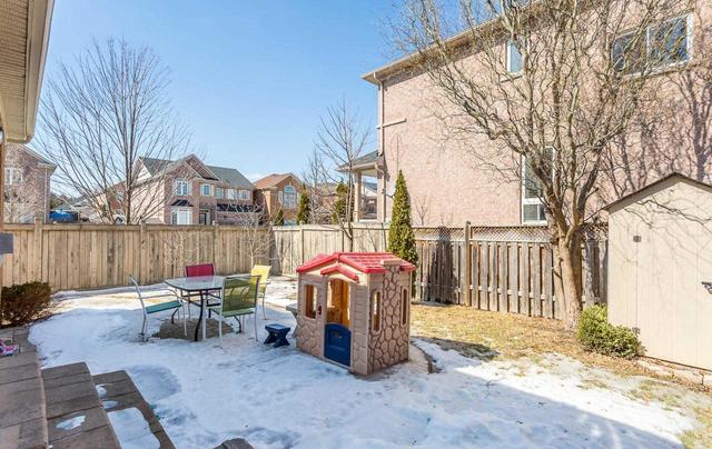 111 Pantomine Blvd, House detached with 4 bedrooms, 3 bathrooms and 4 parking in Brampton ON | Image 19