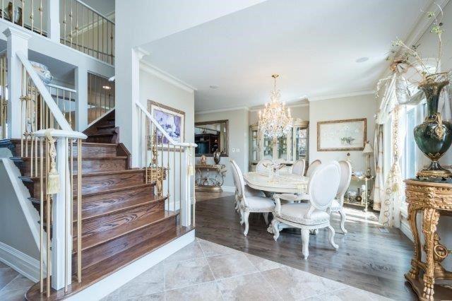 3555 Loyalist Crt, House detached with 4 bedrooms, 4 bathrooms and 10 parking in London ON | Image 3