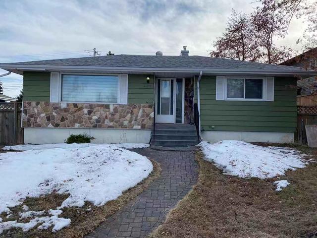 423 Hendon Drive Nw, House detached with 3 bedrooms, 2 bathrooms and 2 parking in Calgary AB | Image 27