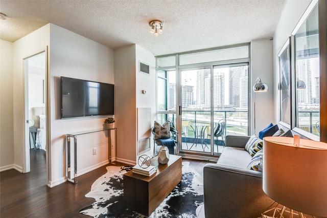 1016 - 231 Fort York Blvd, Condo with 1 bedrooms, 1 bathrooms and 0 parking in Toronto ON | Image 30
