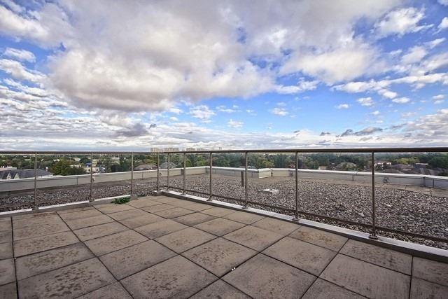 812 - 11 Townsgate Dr, Condo with 2 bedrooms, 2 bathrooms and 2 parking in Vaughan ON | Image 18