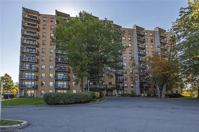 609 - 66 Greenview Drive, House attached with 2 bedrooms, 1 bathrooms and 1 parking in Kingston ON | Image 1