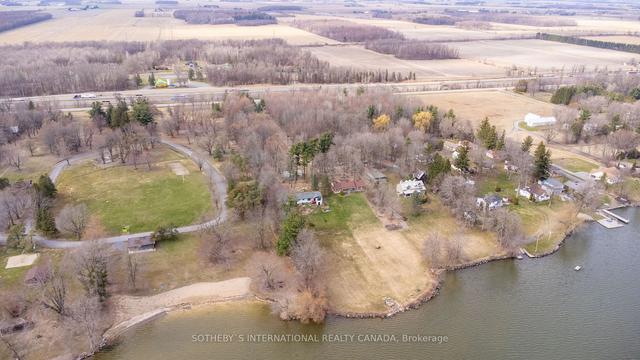 20820 South Service Rd, House detached with 3 bedrooms, 2 bathrooms and 10 parking in South Glengarry ON | Image 24