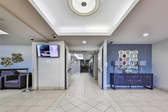 308 - 2500 Rutherford Rd W, Condo with 2 bedrooms, 2 bathrooms and 1 parking in Vaughan ON | Image 30