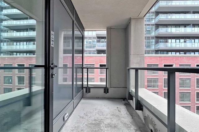 626 - 33 Frederick Todd Way, Condo with 2 bedrooms, 2 bathrooms and 1 parking in Toronto ON | Image 18