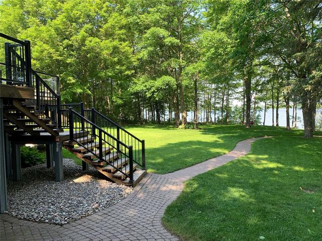 1702 County Road 3, House detached with 3 bedrooms, 4 bathrooms and 7 parking in Prince Edward County ON | Image 9