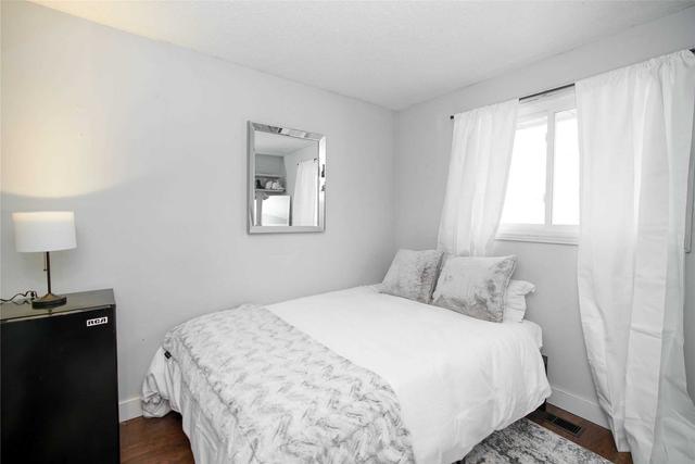 595 Elgin St N, House semidetached with 3 bedrooms, 2 bathrooms and 4 parking in Cambridge ON | Image 7