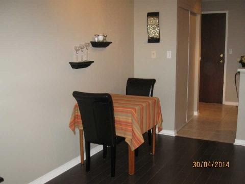 lph9 - 39 Oneida Cres, Condo with 1 bedrooms, 1 bathrooms and 1 parking in Richmond Hill ON | Image 3