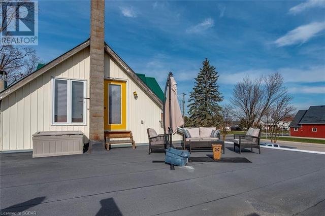 339 Lafontaine Road W, House detached with 2 bedrooms, 1 bathrooms and null parking in Tiny ON | Image 31