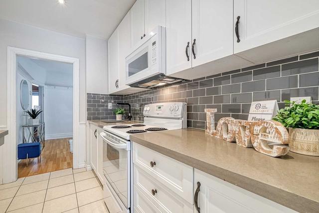 161 Jones Ave, House semidetached with 3 bedrooms, 2 bathrooms and 1 parking in Toronto ON | Image 7