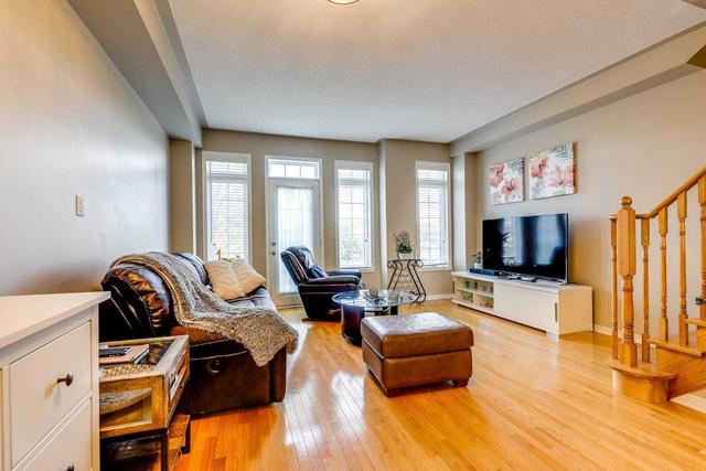 7186 Triumph Lane, Townhouse with 3 bedrooms, 3 bathrooms and 2 parking in Mississauga ON | Image 23
